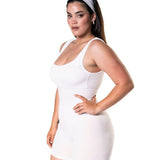 Mono de cuello cuadrado